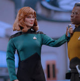 Star Trek: The Next Generation Dr. Beverly Crusher (Essential Edition) 27 cm 1/6 Action Figure