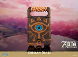 The Legend of Zelda: Breath of the Wild Life Size Statue 1/1 Sheikah Slate 24 cm