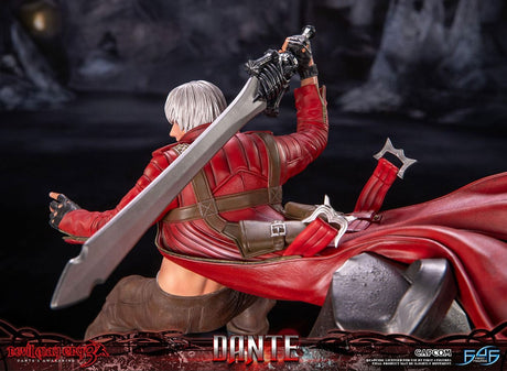 Devil May Cry 3 Dante 43cm Statue