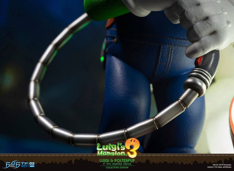 Luigi's Mansion 3: Luigi & Polterpup Collectors Edition 23cm PVC Statue