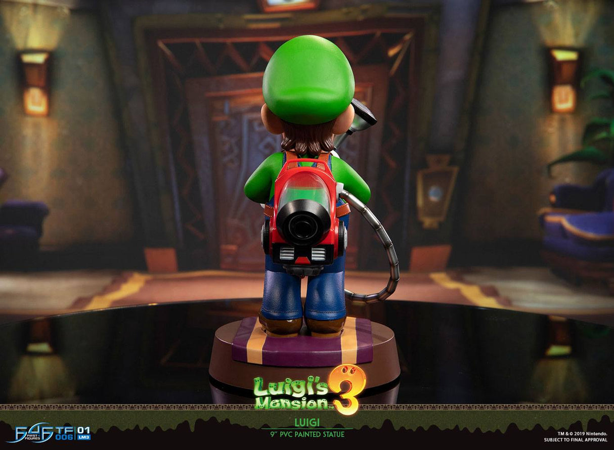 Luigi's Mansion 3: Luigi 23cm PVC Statue