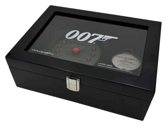 James Bond Prop Replica 1/1 GoldenEye Magnetic Limpet Mine 33 cm Limited Edition