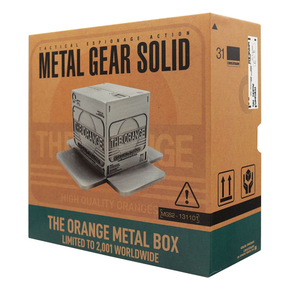 Metal Gear Solid 2 Cardboard Box Replica