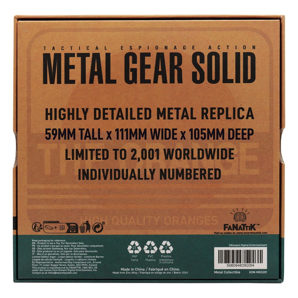 Metal Gear Solid 2 Cardboard Box Replica