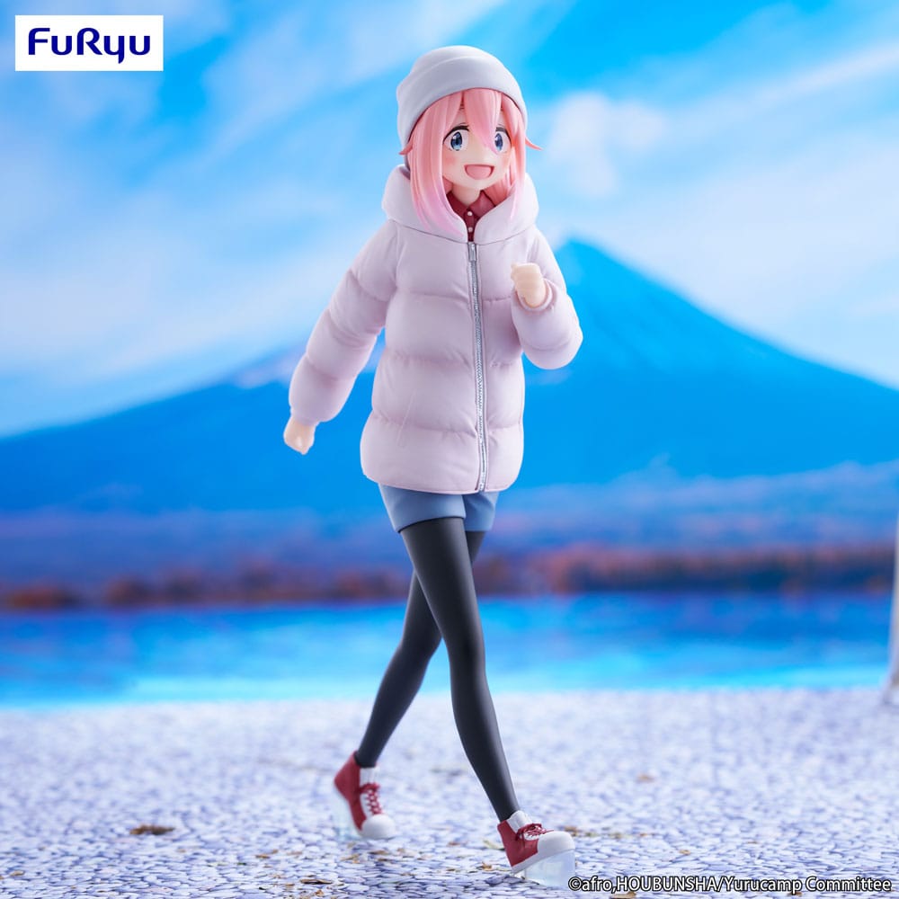 Laid Back Camp Nadeshiko Kagamihara 20cm Trio-Try-iT PVC Statue