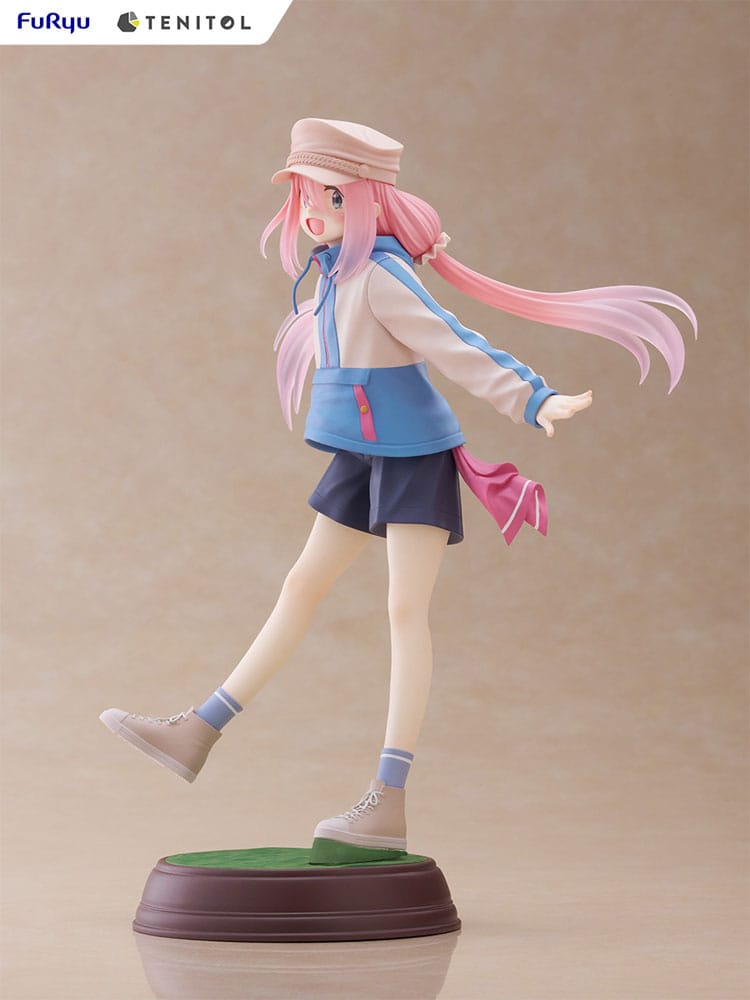 Laid-Back Camp Tenitol Nadeshiko Kagamihara 22 cm PVC Statue