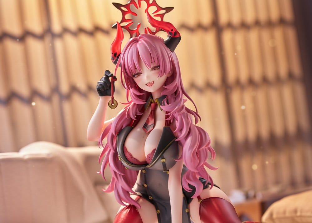 Blue Archive PVC Figure 1/7 Satsuki Memorial Lobby Ver. 21 cm
