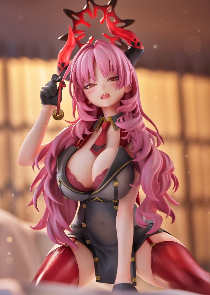 Blue Archive PVC Figure 1/7 Satsuki Memorial Lobby Ver. 21 cm