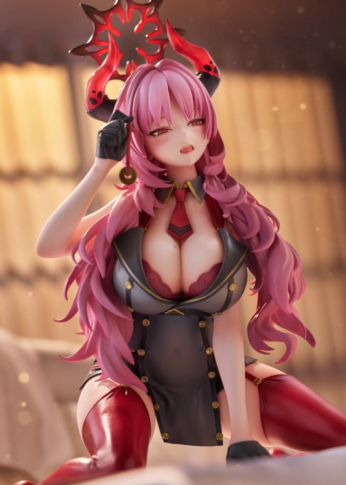 Blue Archive PVC Figure 1/7 Satsuki Memorial Lobby Ver. 21 cm