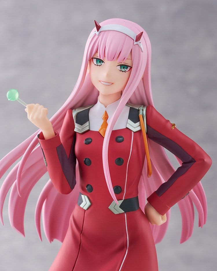 DARLING in the FRANXX Pop Up Parade PVC Figure Zero Two L Size 21 cm