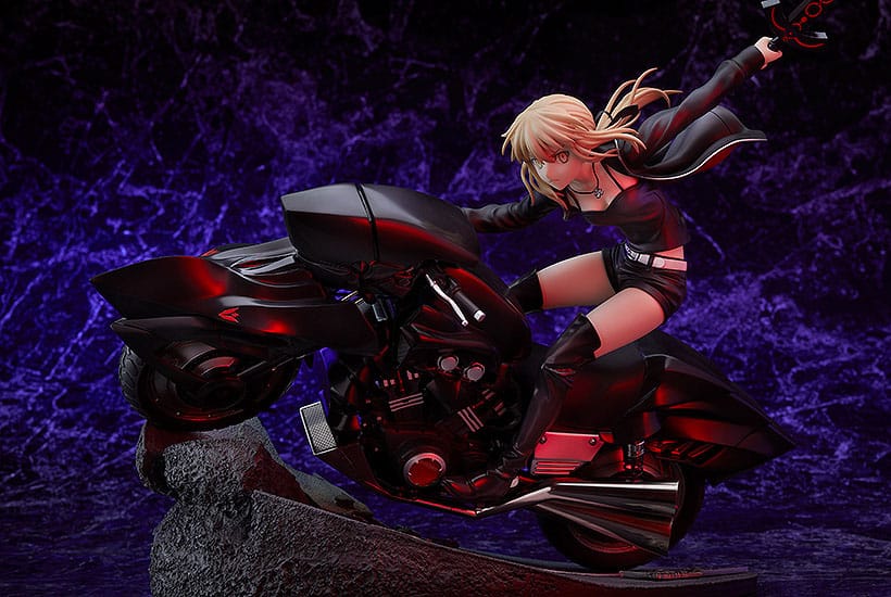 Fate/Grand Order Saber/Altria Pendragon (Alter) & Cuirassier Noir 27cm (re-run) 1/8 Scale PVC Statue