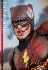 DC Comics The Flash Movie The Flash (Young Barry) (Deluxe Version) 30cm 1/6 Scale Hot Toys Masterpiece Action Figure