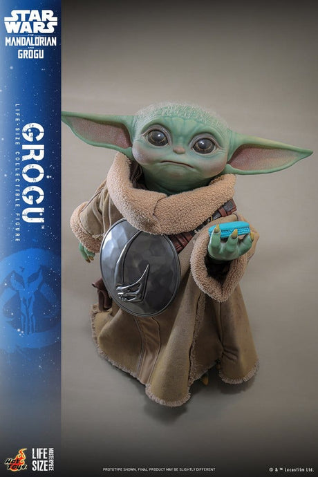 Star Wars: The Mandalorian & Grogu Life-Size Figure Grogu 38 cm