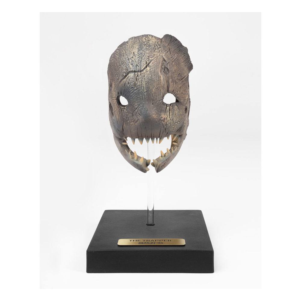 Dead by Daylight The Trapper Mask Limited Edition 20cm 1/2 Scale Prop Replica