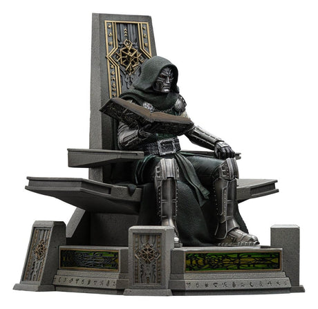 Avengers: Doomsday Art Scale Statue 1/10 Doctor Doom on Throne 22 cm