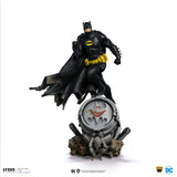 DC Comics Batman Deluxe (Black Version Exclusive) 30 cm  1/10 BDS Art Scale Statue