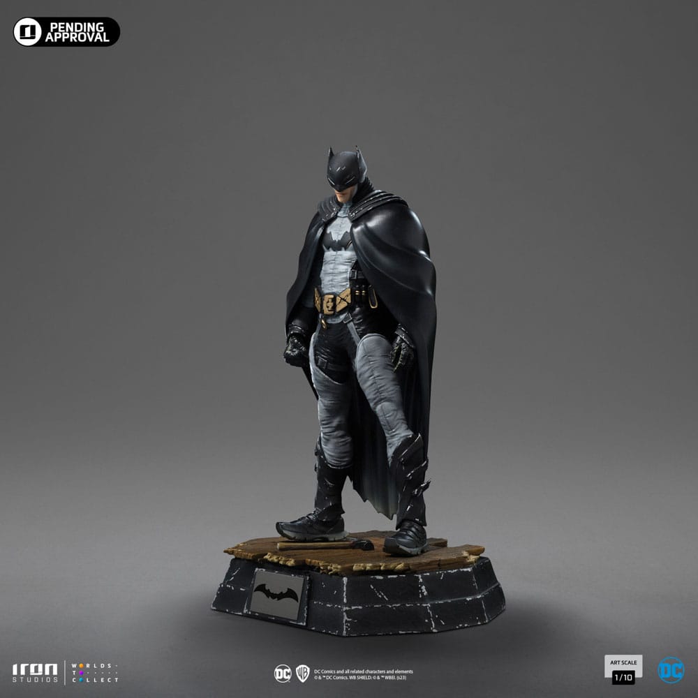 DC Comics Batman by Rafael Grampá 23cm 1/10 Scale Art Scale Statue
