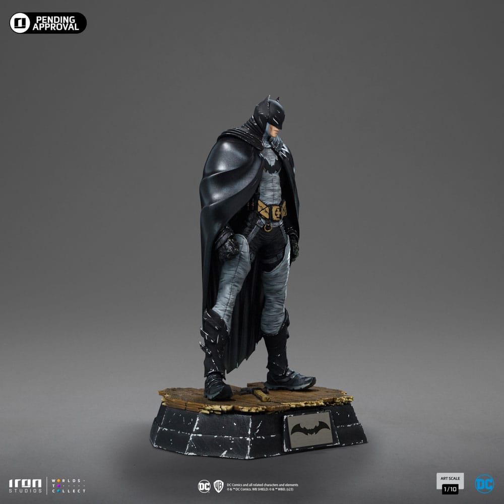 DC Comics Batman by Rafael Grampá 23cm 1/10 Scale Art Scale Statue