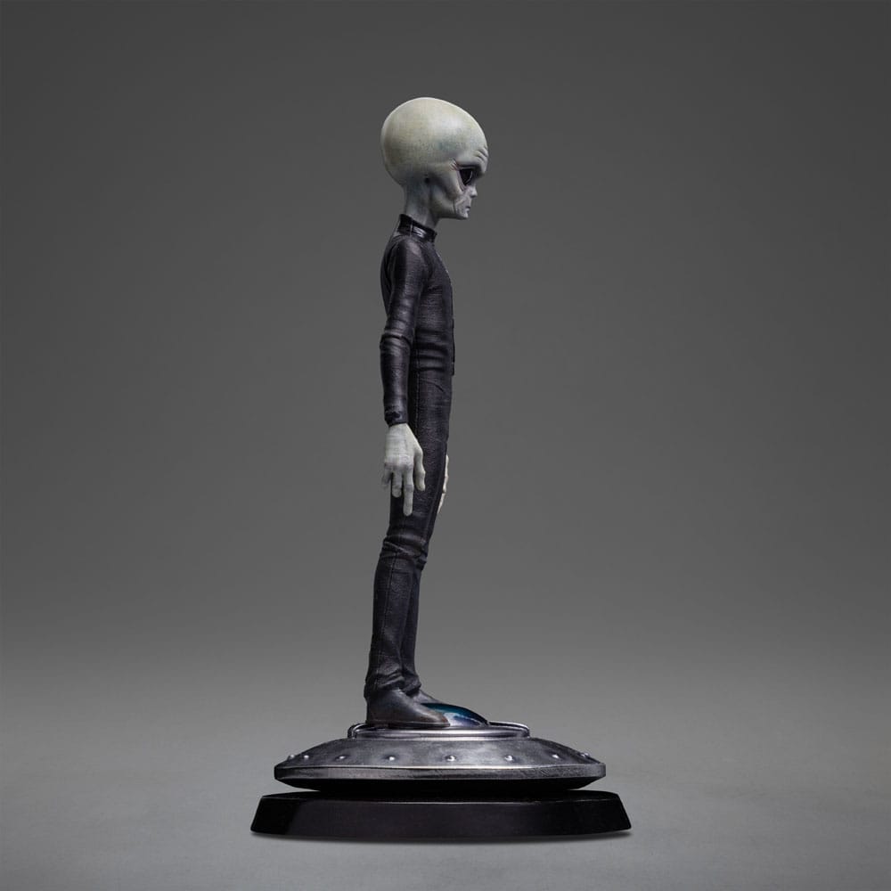 Alien I want to Believe Grey 21 cm 1/10 Art Scale Statue