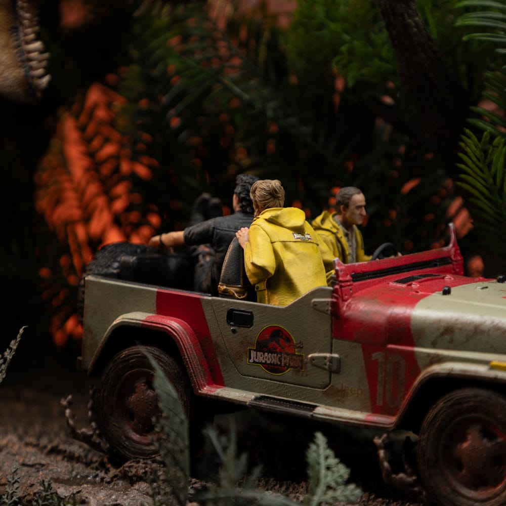 Jurassic Park T-Rex Chase 30 cm 1/20 Demi Art Scale Statue