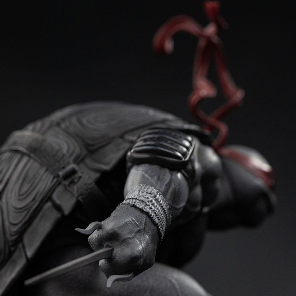 Teenage Mutant Ninja Turtles Art Scale Statue 1/10 Raphael Black and White Variant 26 cm heo exclusive