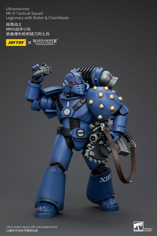 Warhammer The Horus Heresy Ultramarines MK VI Tactical Squad Legionary with Bolter & Chainblade 20 cm 1/18 Action Figure