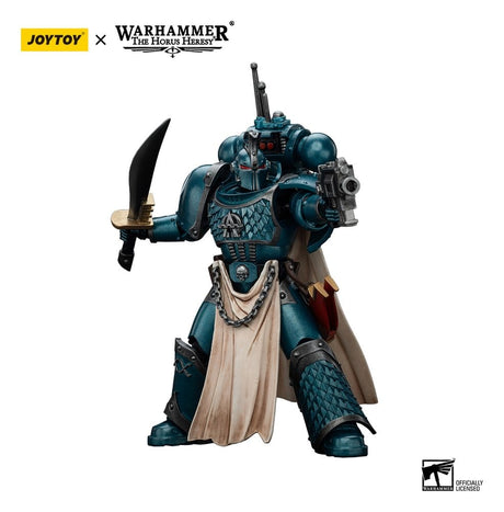 Warhammer The Horus Heresy Action Figure Alpha Legion Praetor with Power Sword 13 cm