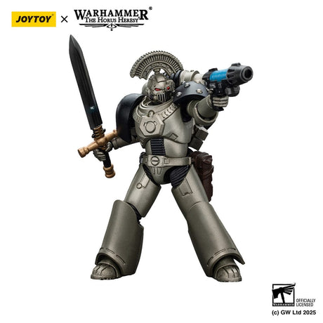 Warhammer The Horus Heresy Action Figure 1/18 lron Warriors MKVI Tactical Sergeant with Power Sword and Plasma Pistol 12 cm