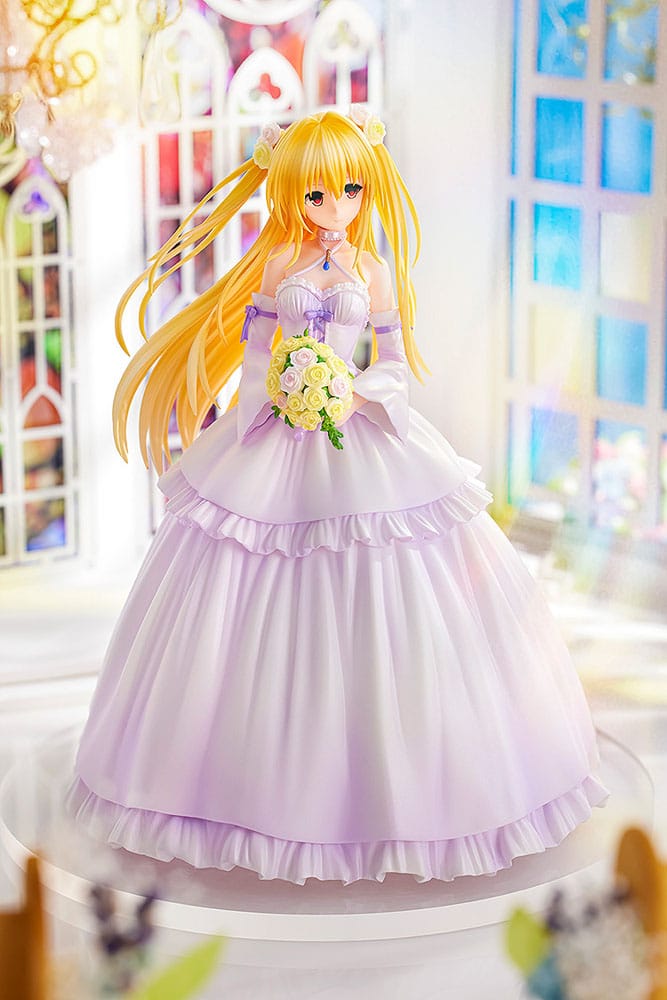 To Love-Ru Darkness Golden Darkness Wedding Dress Ver. 23 cm 1/7 PVC Statue