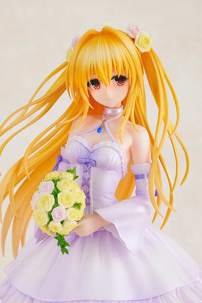 To Love-Ru Darkness Golden Darkness Wedding Dress Ver. 23 cm 1/7 PVC Statue