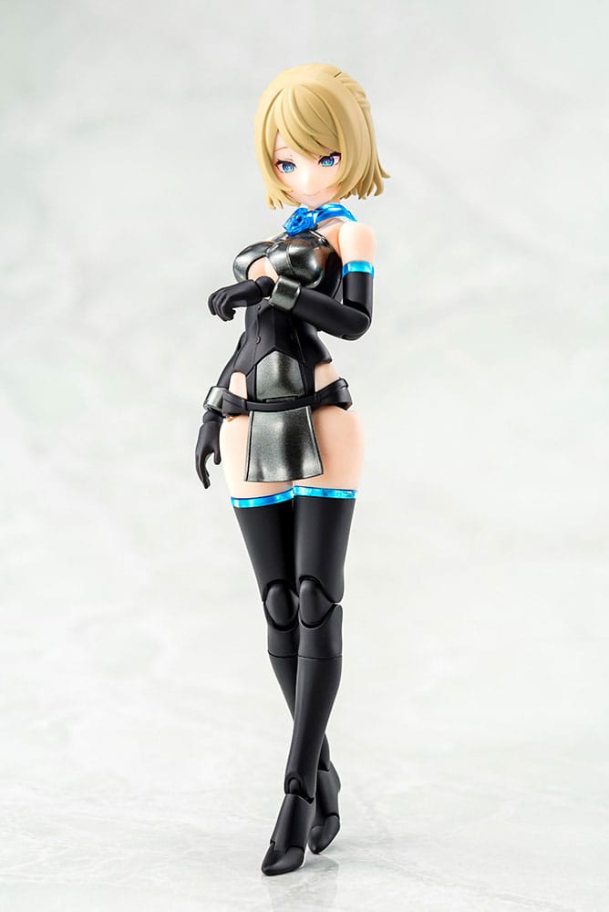 Megami Device: Bullet Knights Exorcist Widow 15cm 1/1 Plastic Model Kit