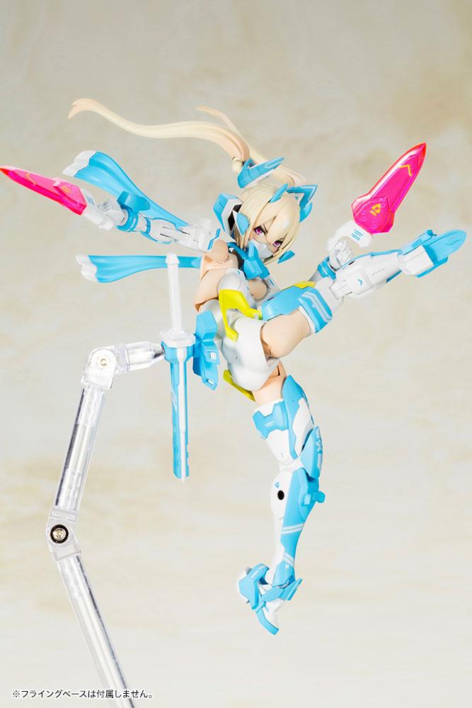 Megami Device Asra Ninja Aoi 14 cm 1/1 Plastic Model Kit