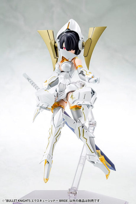 Megami Device: Bullet Knights Executioner Bride 19cm 1/1 Plastic Model Kit