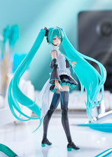 Character Vocal Series 01 Hatsune Miku 16cm Plamatea Plastic Model Kit