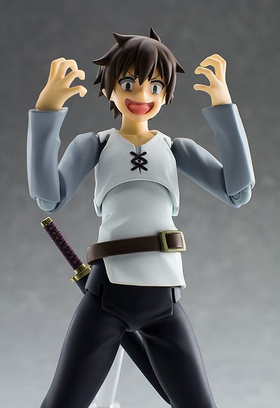 KonoSuba Crimson Legend Kazuma 14 cm Action Figure
