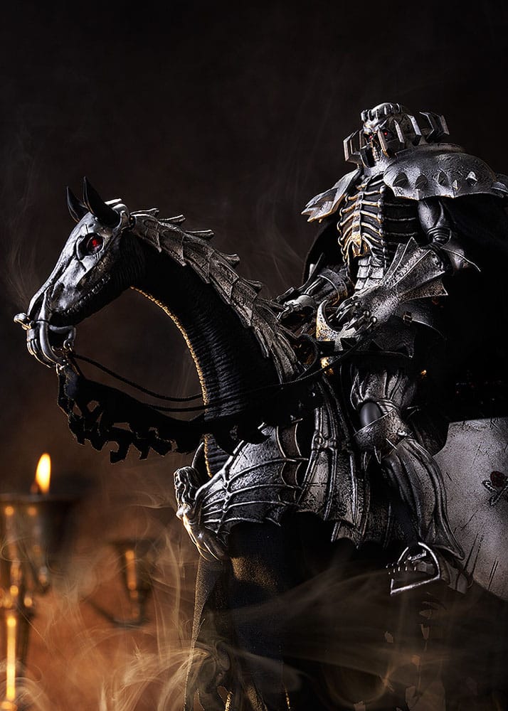Berserk Figma Skull Knight: DX Edition 17 cm Action Figure