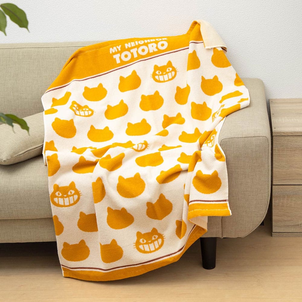 My Neighbor Totoro Catbus 85 x 115 cm Fluffy Blanket