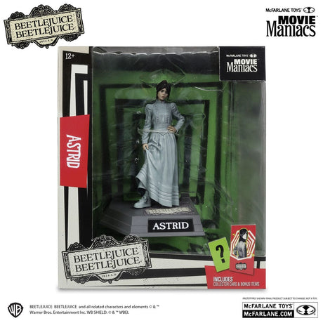 Beetlejuice Movie Maniacs PVC Statue Assortment (1)