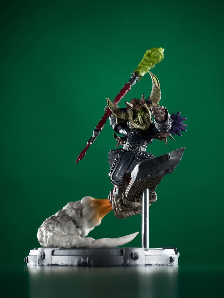 World of Warcraft 1/12 Scale Limited Edition Posed Figure Goblin 19 cm