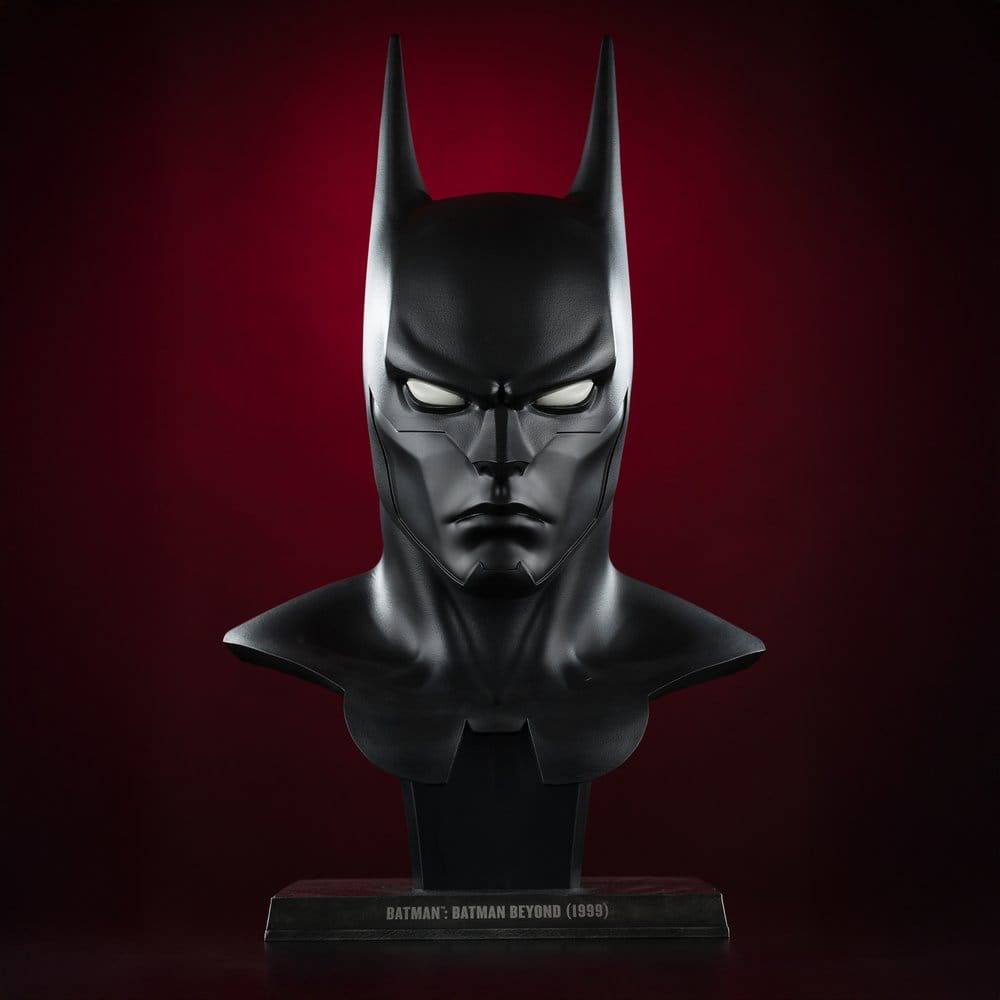Batman DC Direct Replica 1/1 Batman Beyond Mask 58 cm