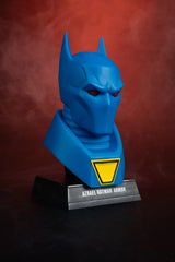 Batman DC Direct Mini-Replica 1/3 Azrael Batman Mask (Batman: Knightfall) (Gold Label Collection) 18 cm