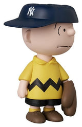MLB × Peanuts UDF PVC Figure New York Yankees Charlie Brown 9 cm