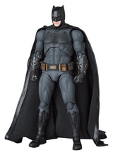 Zack Snyder's Justice League MAFEX Action Figure Batman 16 cm (re-run)