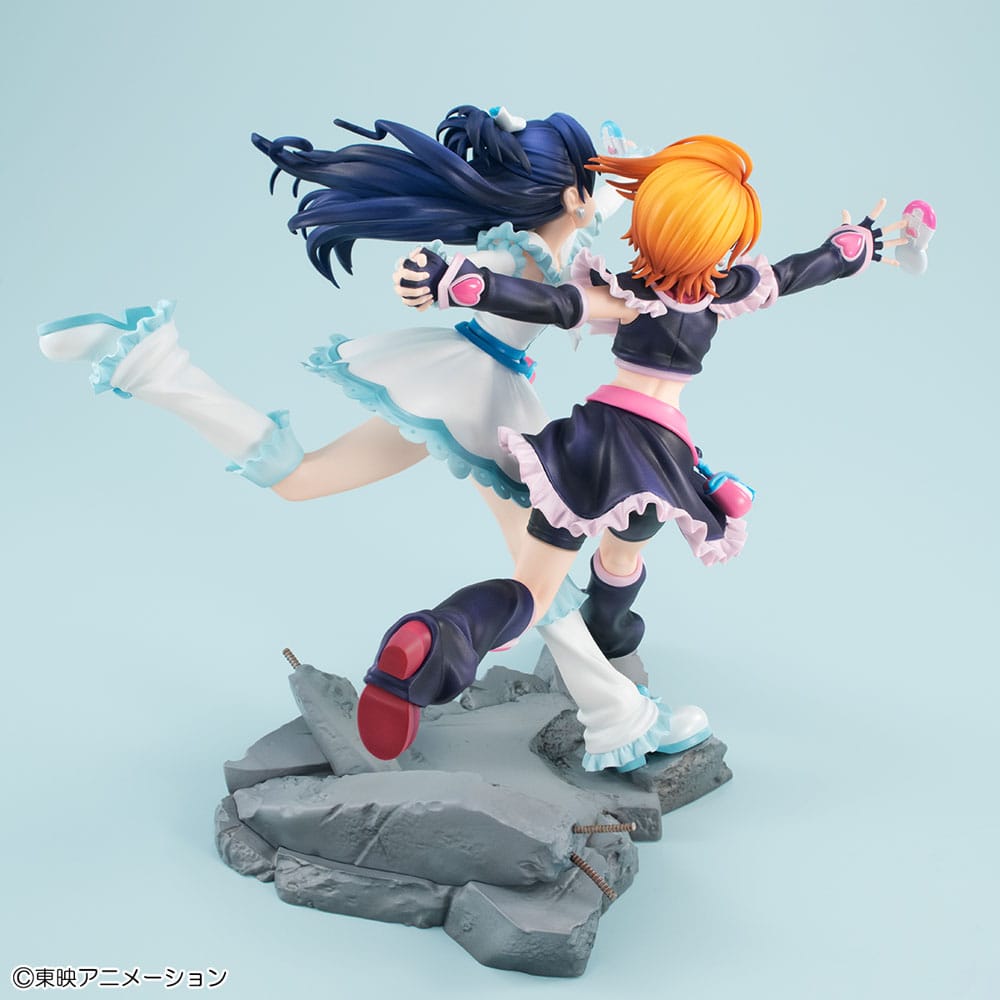 Pretty Cure Lucrea Cure Black & Cure White 22 cm PVC Statue