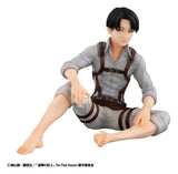 Attack on Titan G.E.M. Series PVC Figure Squad Captain Levi Palm Size 9 cm