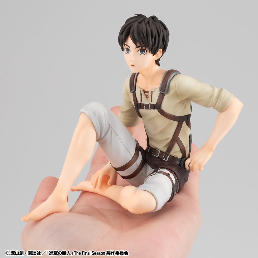 Attack on Titan G.E.M. Series PVC Figures 2-Pack Eren Yeager & Squad Captain Levi Palm Size