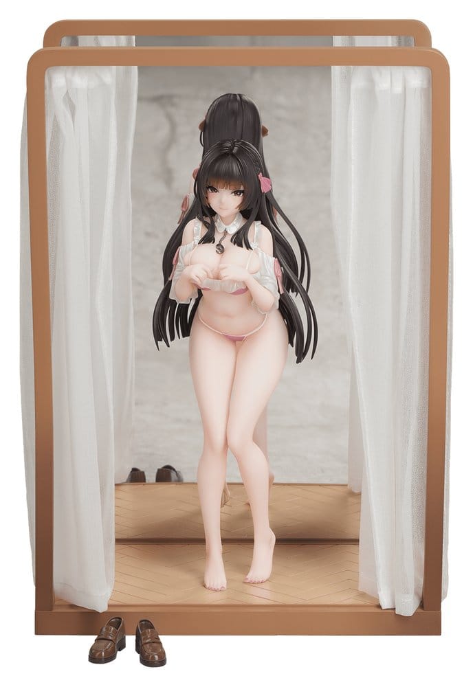 Azur Lane Gift+ PVC Figure 1/8 Trinidad Trapper in the Changing Room Ver. 23 cm