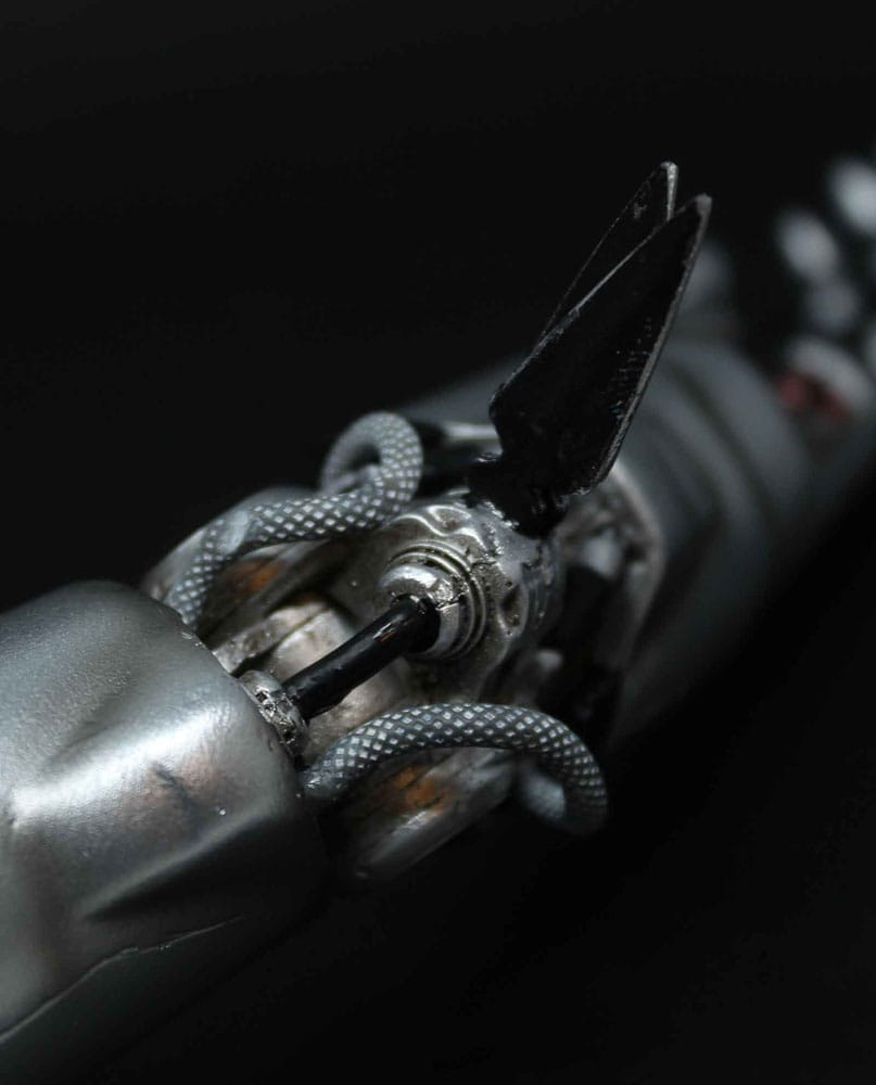 Cyberpunk: Edgerunners Silverhand Arm 30 cm Replica