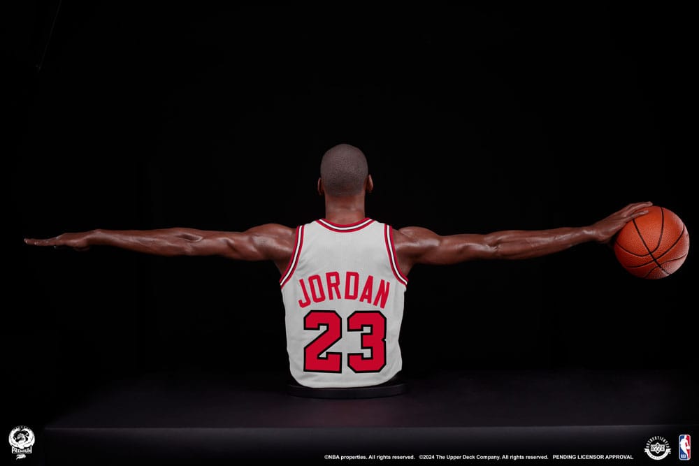NBA Legends Michael Jordan Wings 81 cm Life-Size Bust