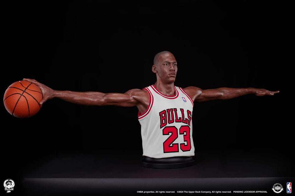 NBA Legends Michael Jordan Wings 81 cm Life-Size Bust